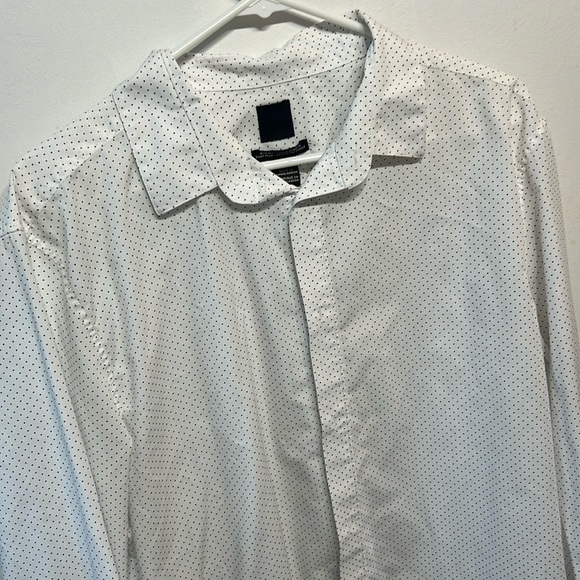 H&M Other - MENS WHITE DRESS SHIRT WITH SMALL BLACK DOTS